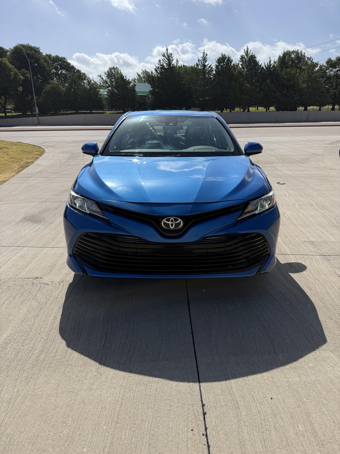 2019 Toyota Camry LE front view