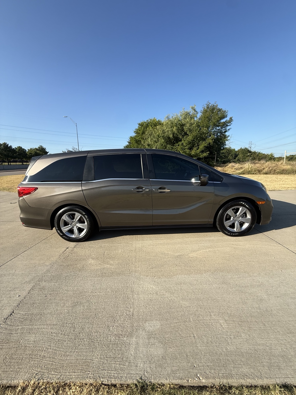 2019 Honda Odyssey EX-L passenger side